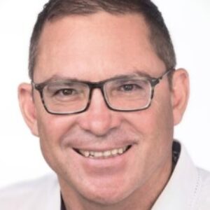 Profile photo of Simon